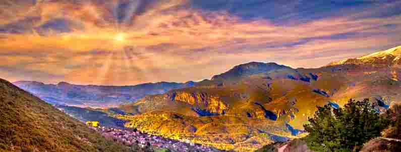 Visit these magical locations in Greece